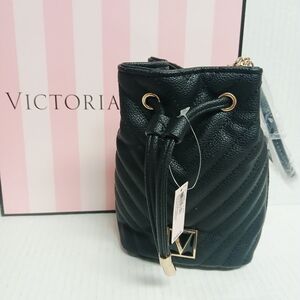 Victoria ’s Secret V Quilt Pouch